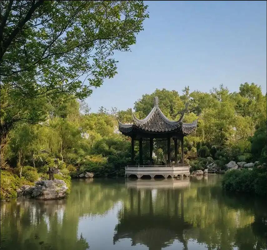 富裕县雨珍培训有限公司